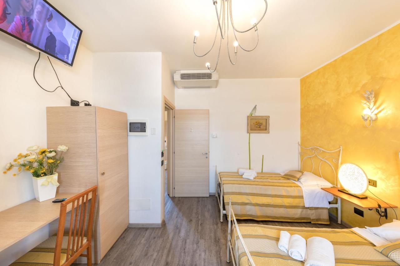 Hotel Residenza Le Dimore 2 Verona Esterno foto