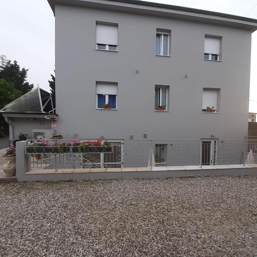 Hotel Residenza Le Dimore 2 Verona Esterno foto